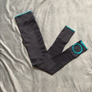 VS Sport - Leggings - Stirrup Pant
